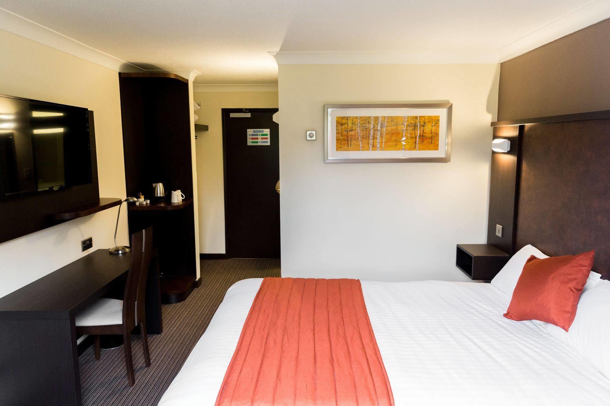 Dragonfly Hotel 콜체스터 외부 사진